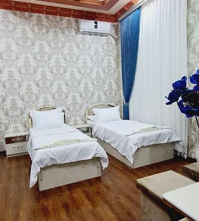Sheykh Hotel Andizhan Esterno foto